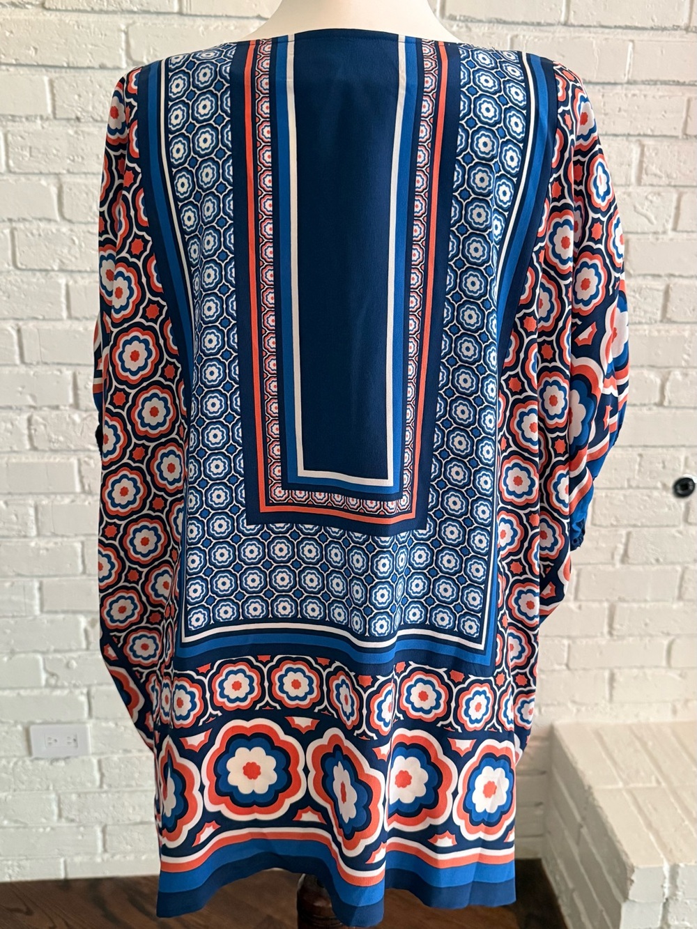 Trina Turk Silk Navy Orange & White Geo-Print Split-Neck Blouse - Picture 2 of 5